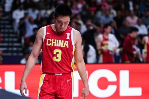 开云在线-憾失绝杀！你觉得胡明轩的最后一攻是否已是最佳出手选择？