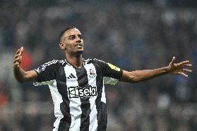 开云在线-压哨转会❓BBC：伊萨克的目标是在9月1日转会截止前加盟利物浦