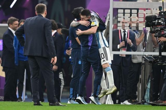 1670969984433003545.jpg Fj45Nt6VIAEitHN.jpg